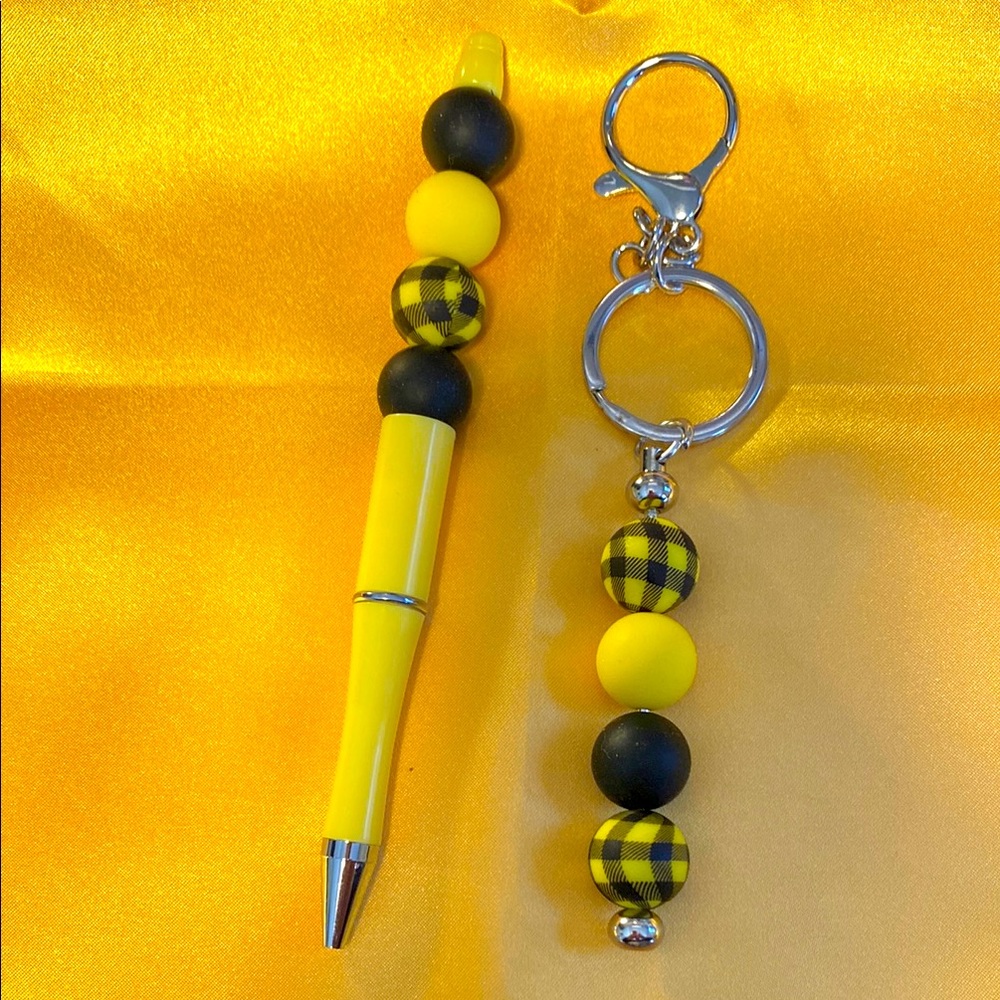Yellow and Black Beaded Pen and Keychain Set